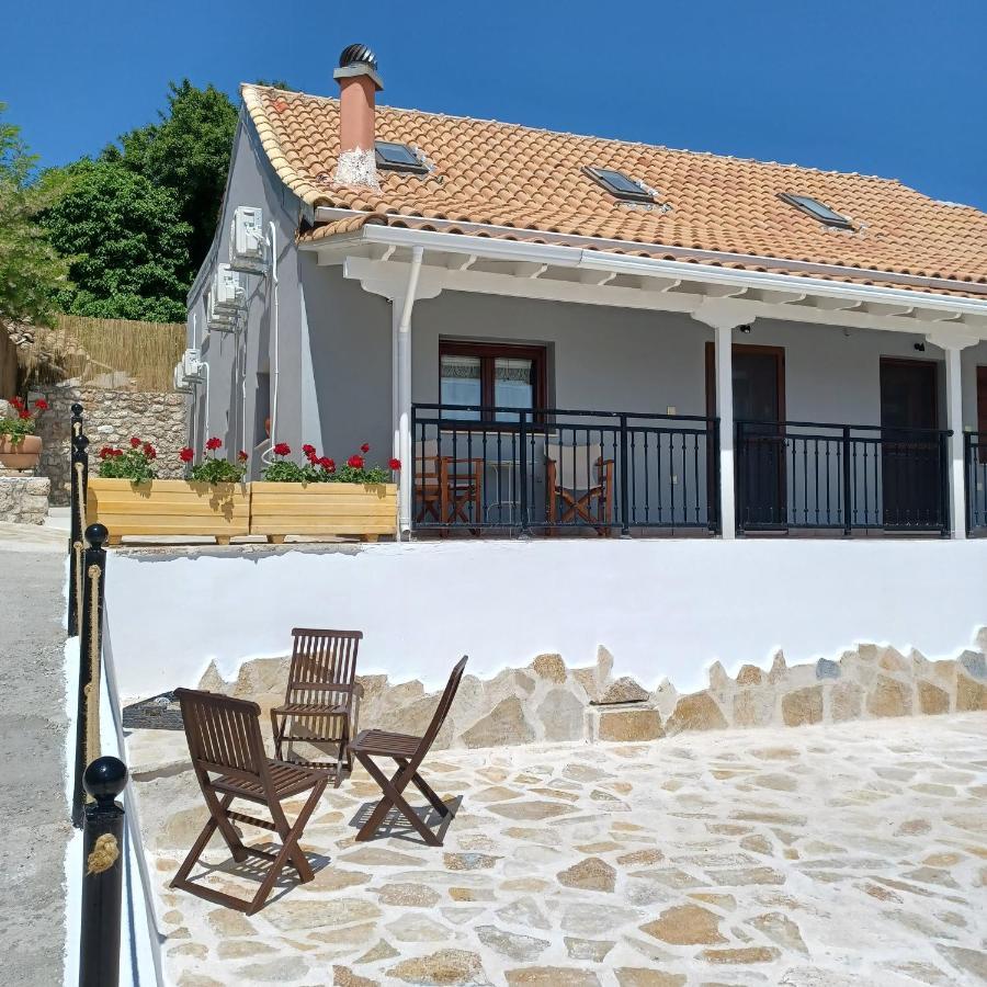 Eirinis Home - Σπίτι Της Ειρήνης Ágios Pétros 외부 사진
